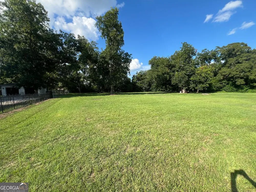 6 Denmark ST Statesboro, GA 30458