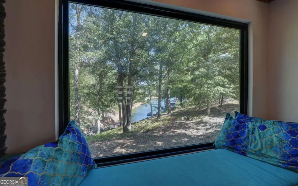 675 Freedom Heights Hartwell, GA 30643
