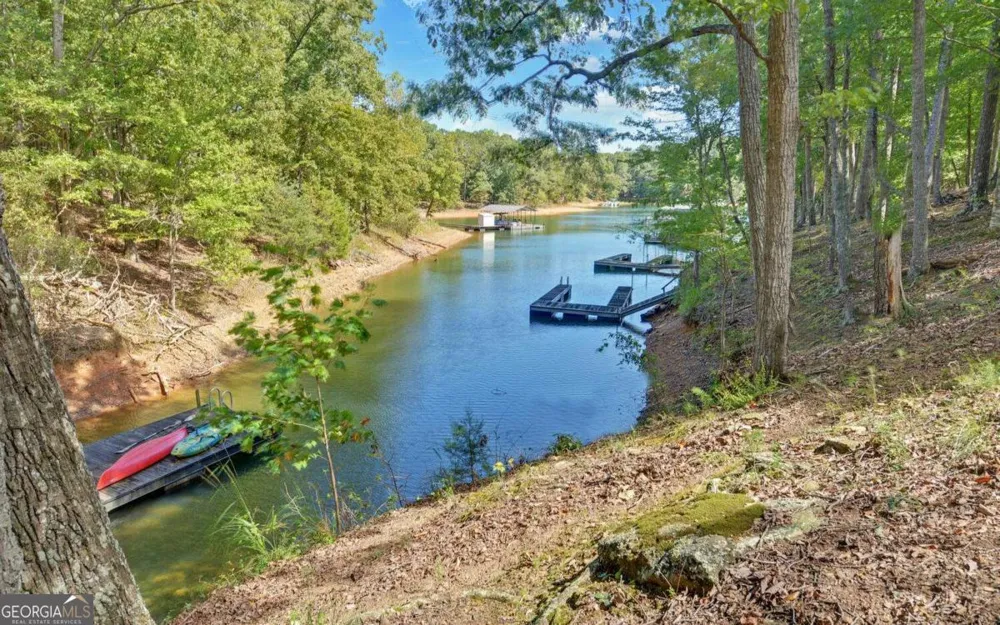 675 Freedom Heights Hartwell, GA 30643