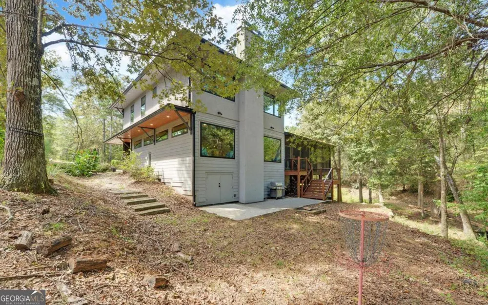 675 Freedom Heights Hartwell, GA 30643