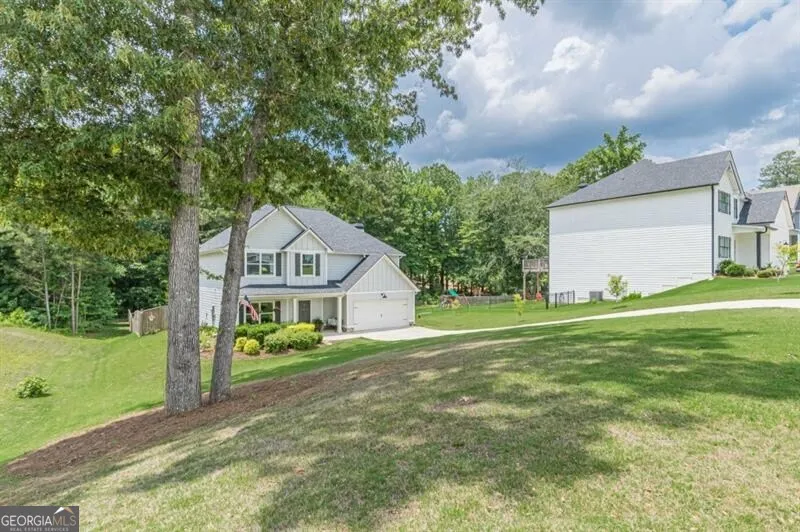 453 Tucker TRL Bremen, GA 30110