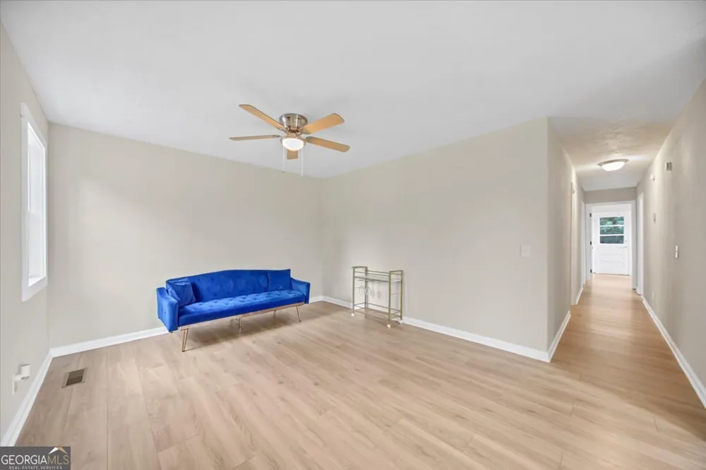 242 Jackson ST Barnesville, GA 30204