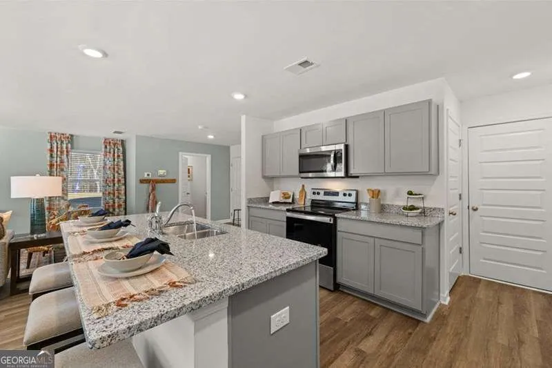 260 Coastal DR Statham, GA 30666