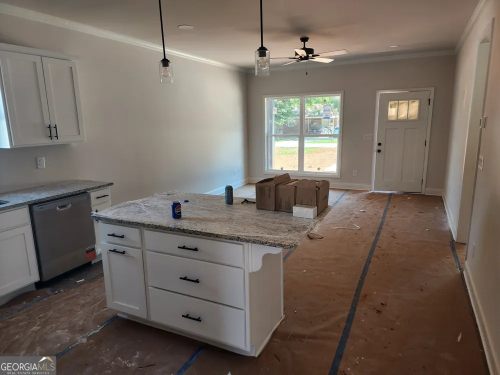 18,46,66 CLAY ST Hartwell, GA 30643