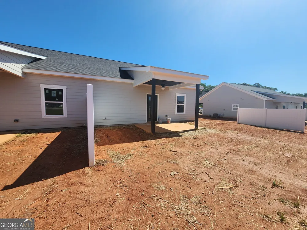 18,46,66 CLAY ST Hartwell, GA 30643