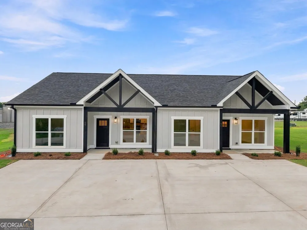 18,46,66 CLAY ST Hartwell, GA 30643