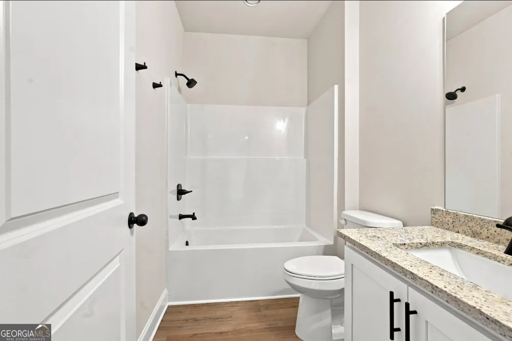 18,46,66 CLAY ST Hartwell, GA 30643