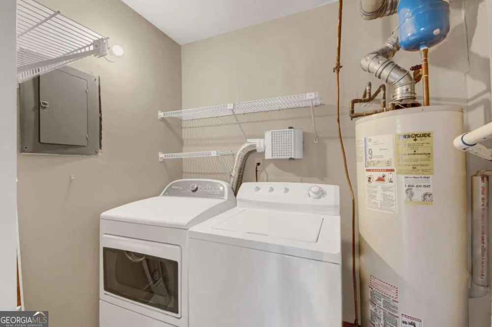 702 Glenleaf DR Peachtree Corners, GA 30092