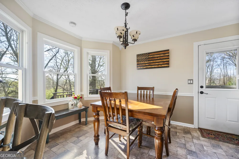 218 Johnson DR Braselton, GA 30517
