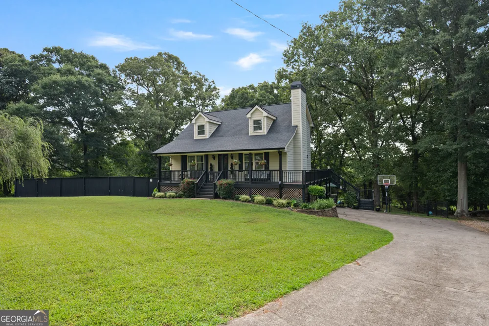 218 Johnson DR Braselton, GA 30517