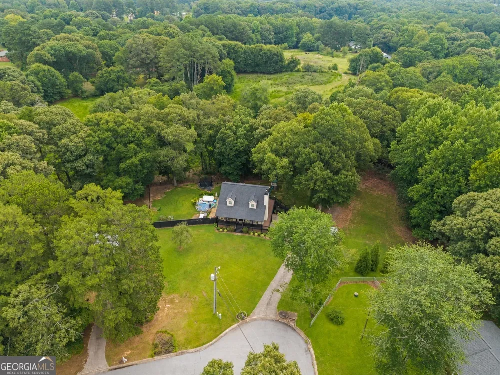 218 Johnson DR Braselton, GA 30517
