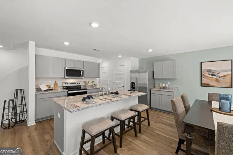 9 Charleston CT Statham, GA 30666