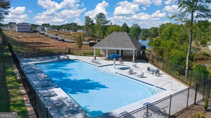 9 Charleston CT Statham, GA 30666