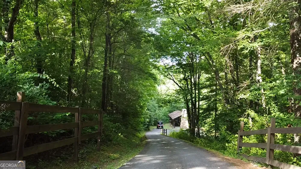 30A Trillium Heights Hayesville, NC 28904
