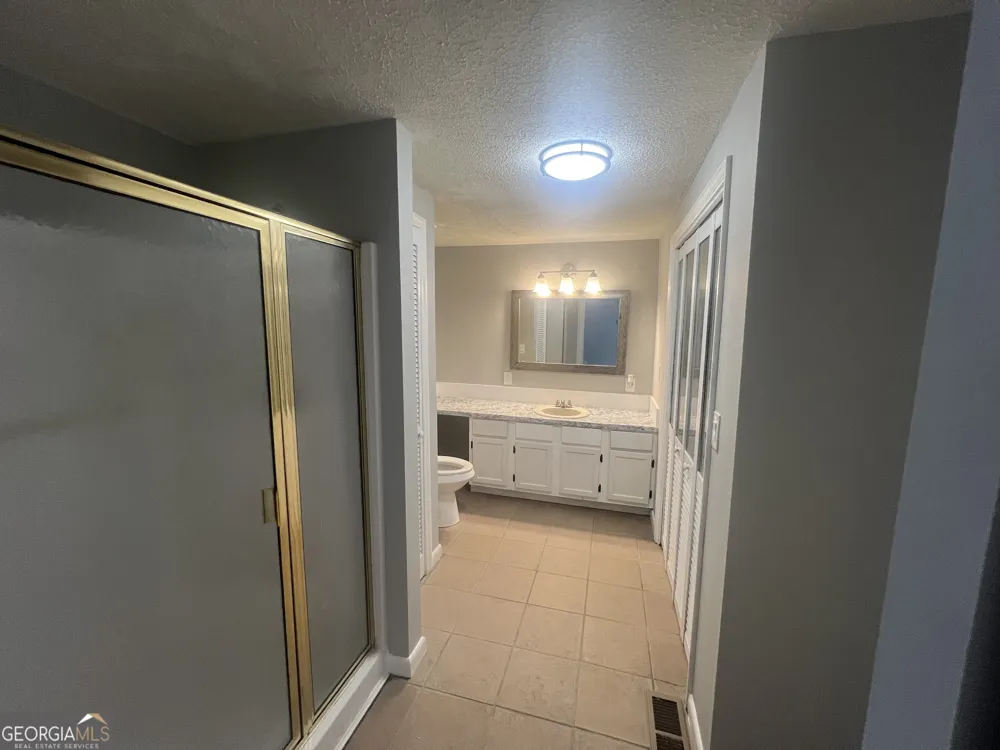 86 Rosewood DR Trenton, GA 30752