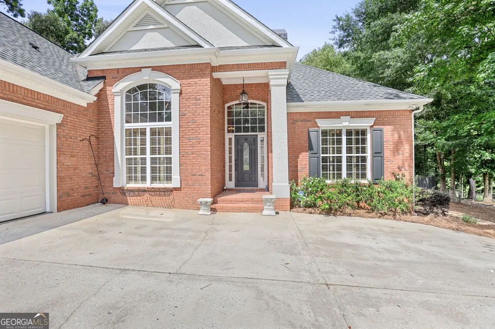95 Lyndhurst WAY Sharpsburg, GA 30277