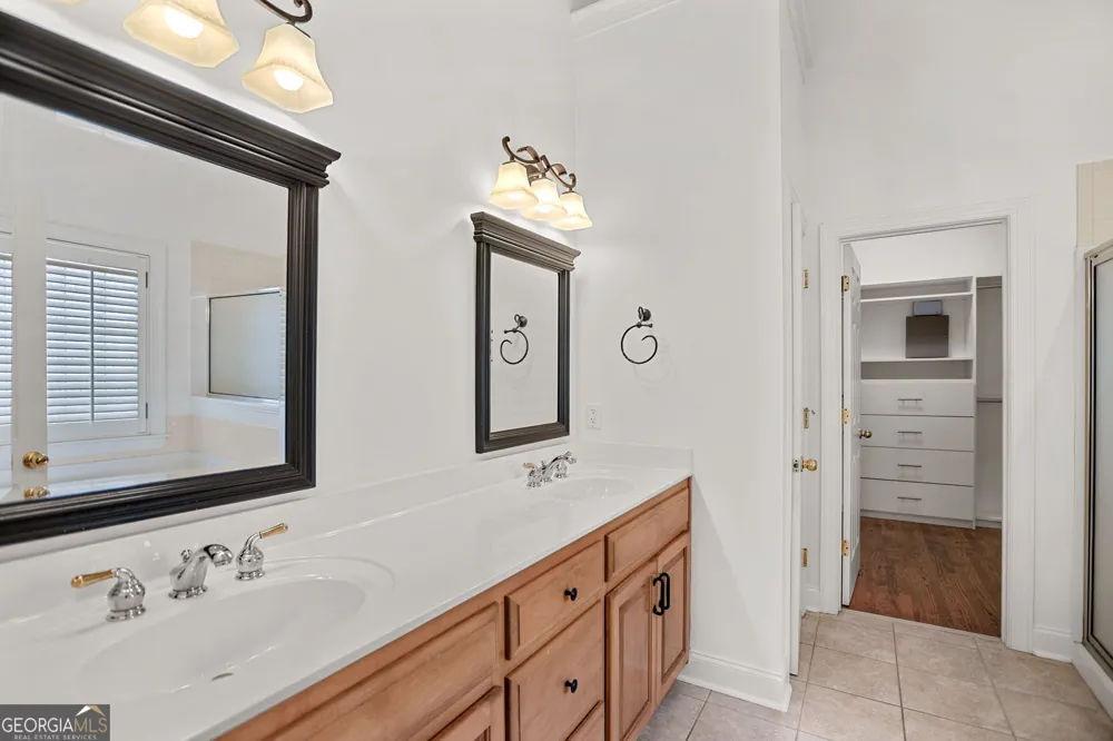 95 Lyndhurst WAY Sharpsburg, GA 30277