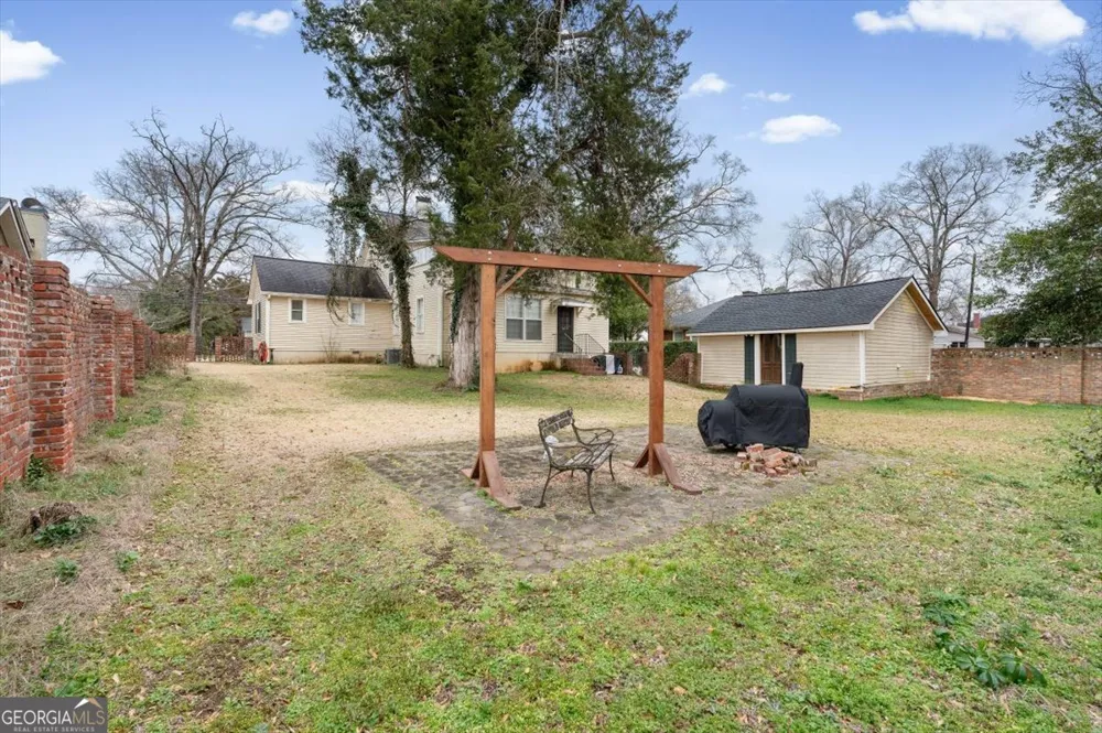 311 N College ST Cedartown, GA 30125