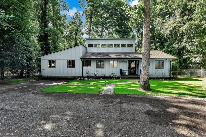 123 Forest DR Townville, SC 29689