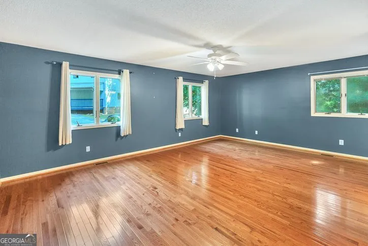 123 Forest DR Townville, SC 29689