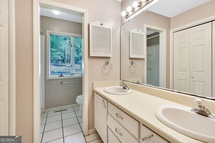 123 Forest DR Townville, SC 29689
