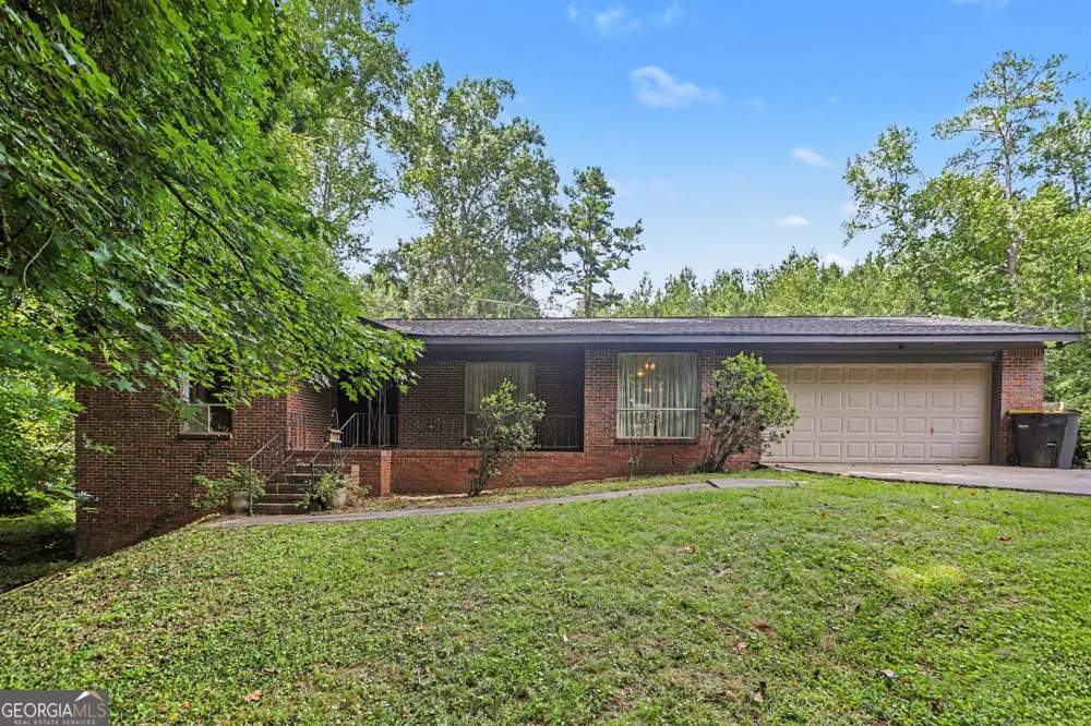 779 Pinehurst DR Fairburn, GA 30213