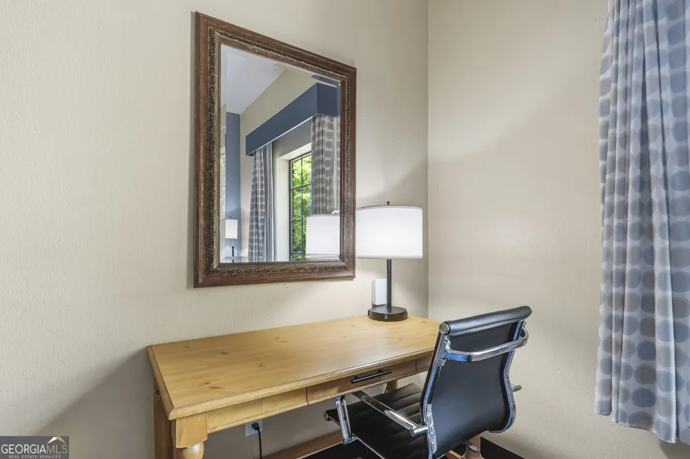 930 UNIT 106 Lake Oconee PKWY Eatonton, GA 31024