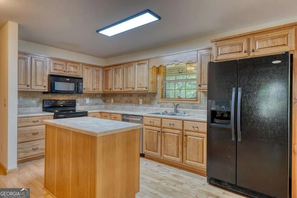 382 Lola Mae WAY Morganton, GA 30560