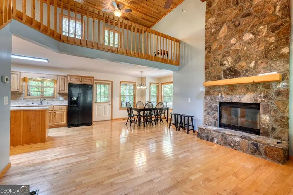 382 Lola Mae WAY Morganton, GA 30560