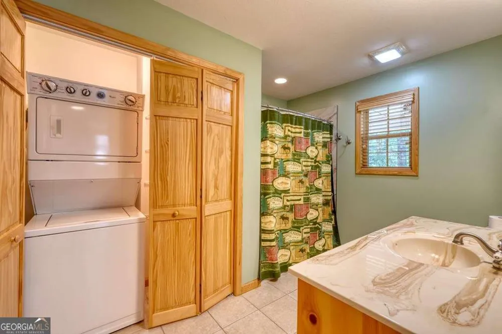 382 Lola Mae WAY Morganton, GA 30560