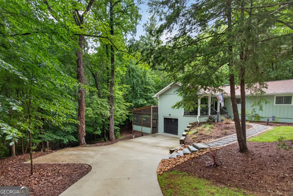 103 Pineneedle DR Westminster, SC 29693