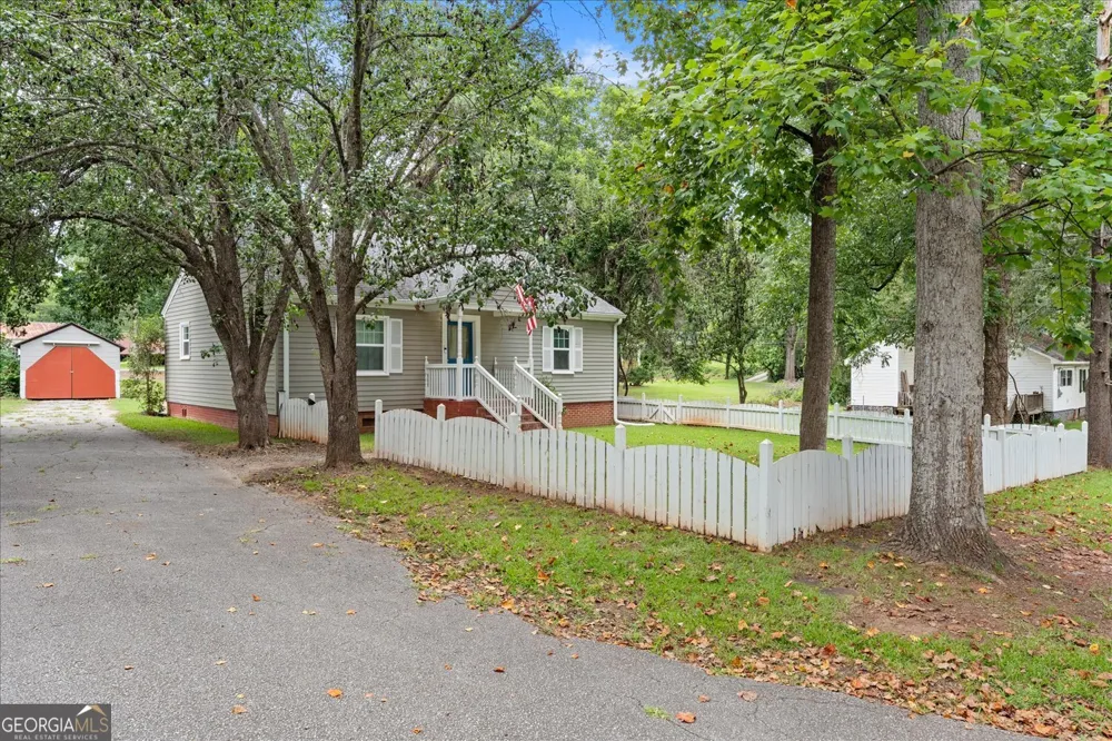 102 Oak ST Washington, GA 30673