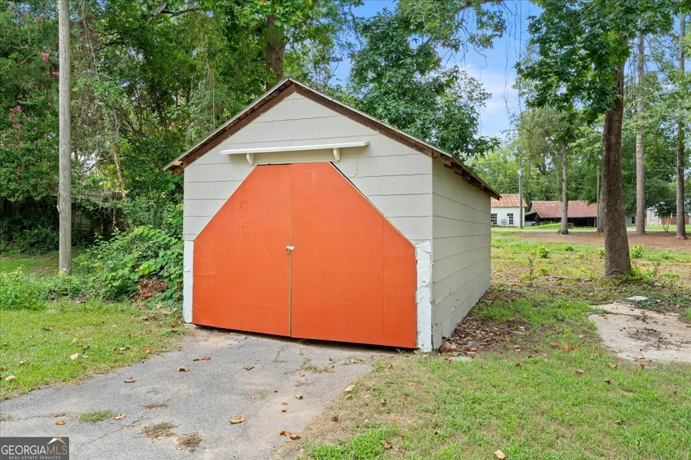 102 Oak ST Washington, GA 30673