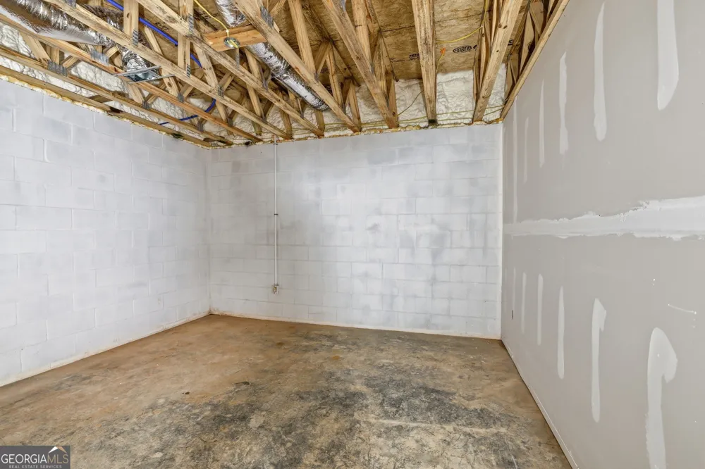 527 Jim Carter RD Clarkesville, GA 30523
