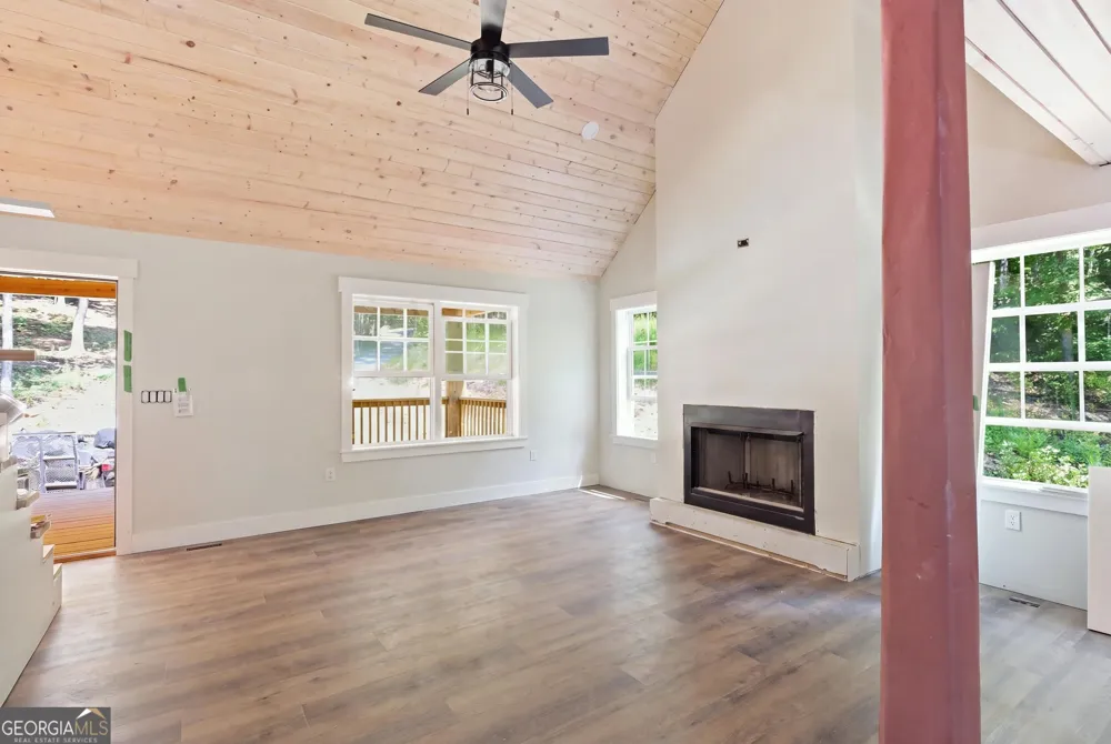 527 Jim Carter RD Clarkesville, GA 30523
