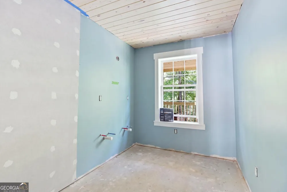 527 Jim Carter RD Clarkesville, GA 30523