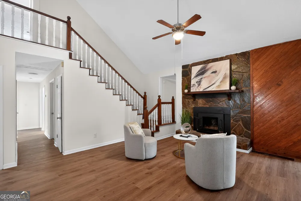 12 Clearwater RD Sharpsburg, GA 30277