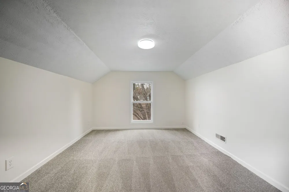 12 Clearwater RD Sharpsburg, GA 30277