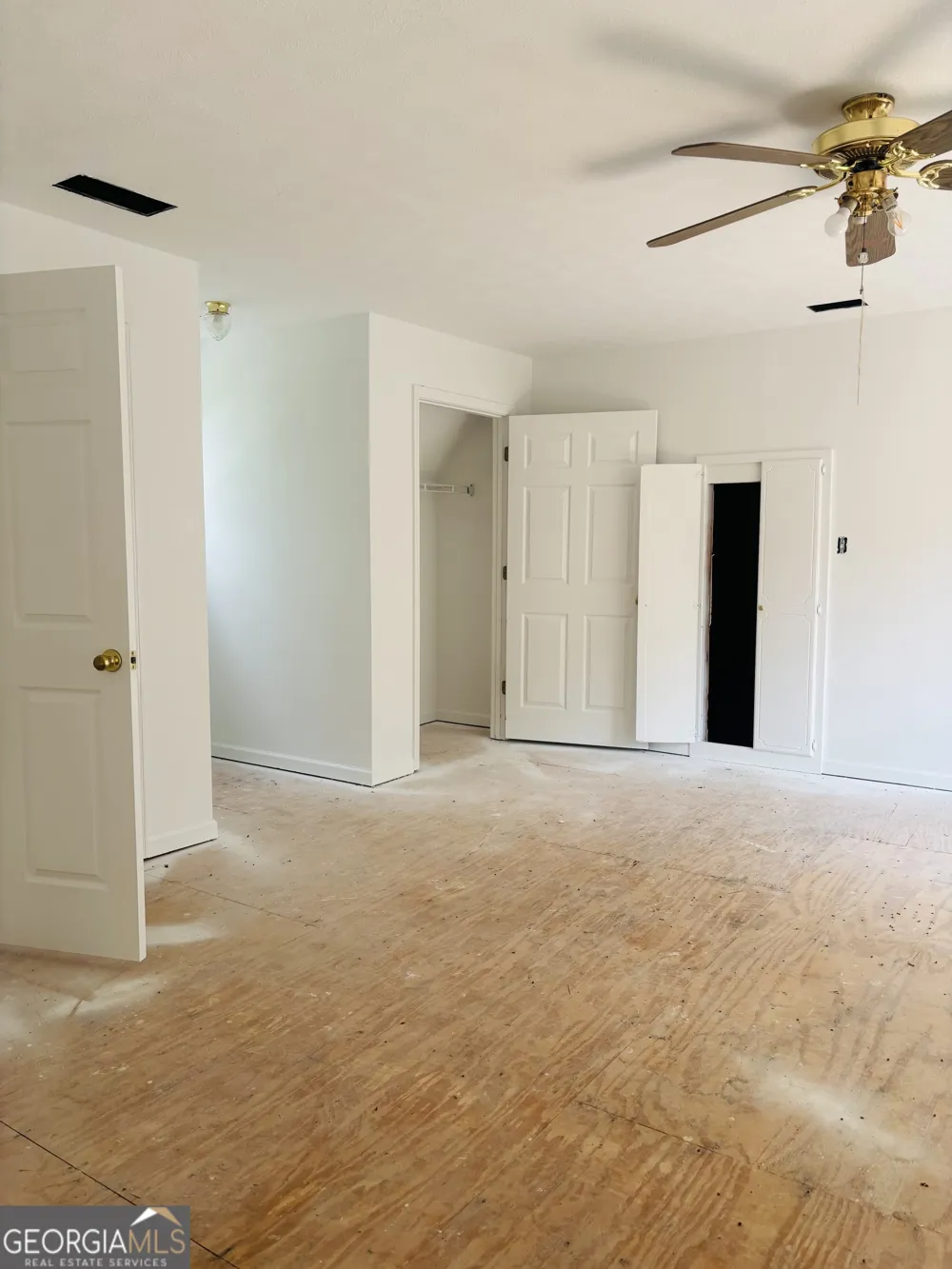 3799 Jonathans Roost RD Williamson, GA 30292