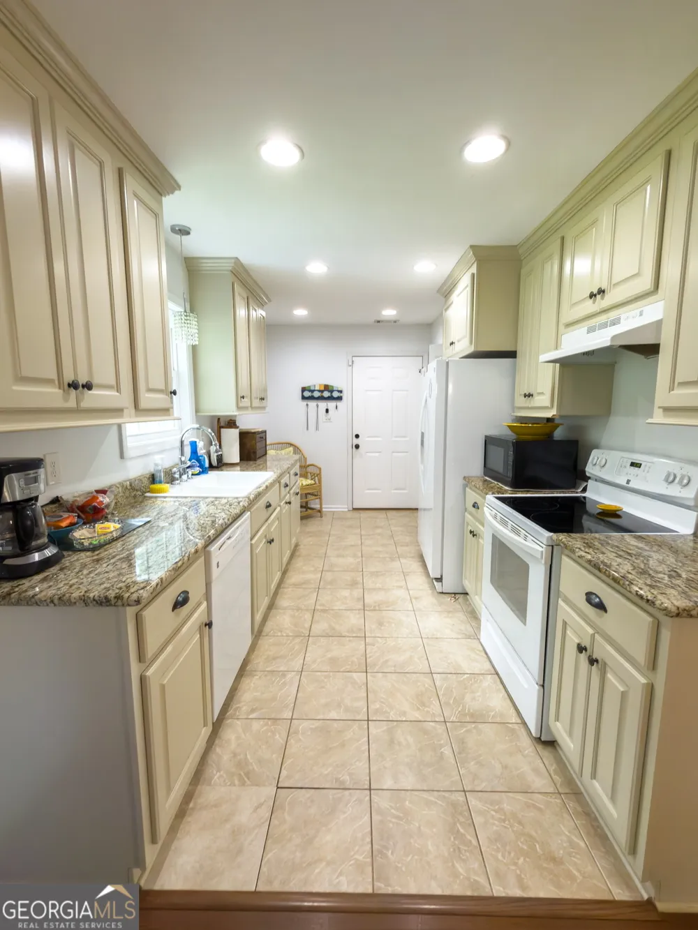 110 Bethel Village RD Eastman, GA 31023