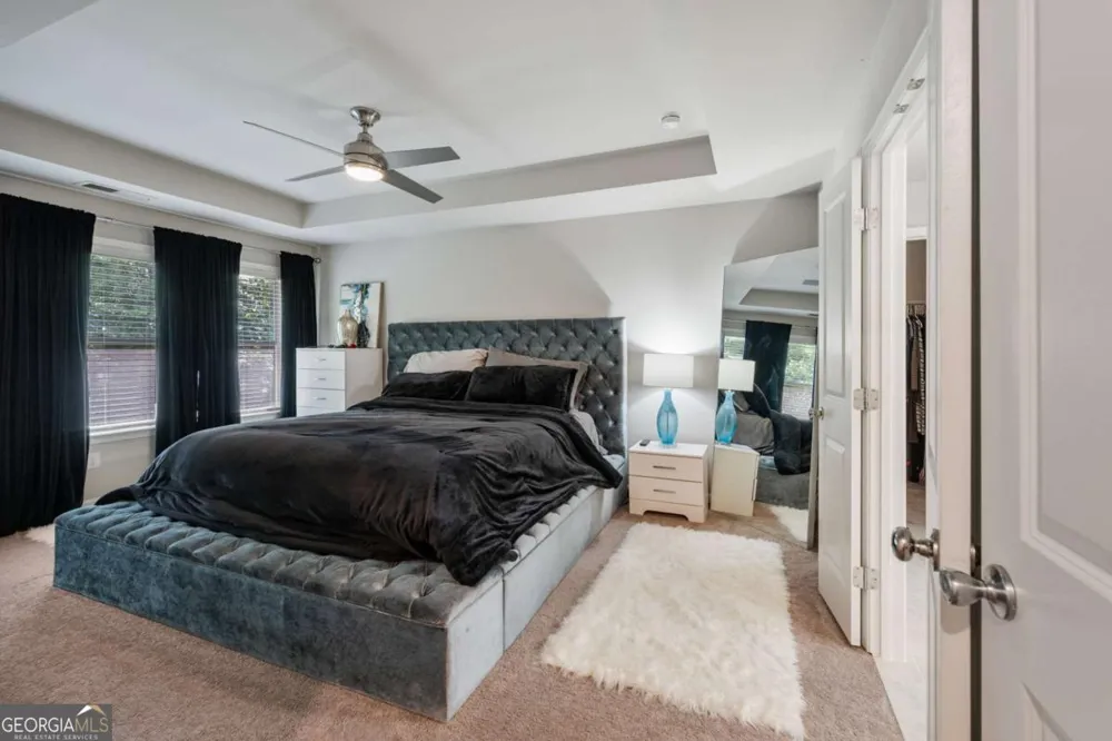 211 Mahone DR Lilburn, GA 30047