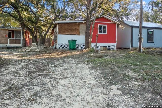 14811 CRANES MILL Canyon Lake, TX 78133