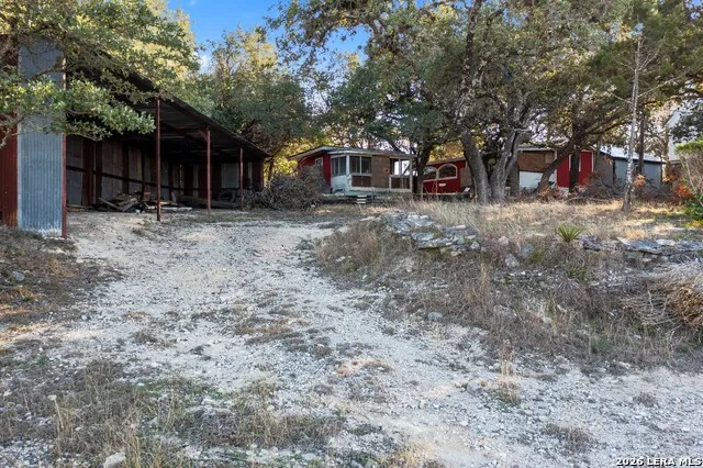 14811 CRANES MILL Canyon Lake, TX 78133