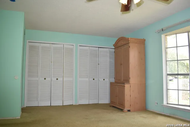 6142 LYNGROVE ST San Antonio, TX 78249