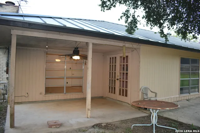 6142 LYNGROVE ST San Antonio, TX 78249