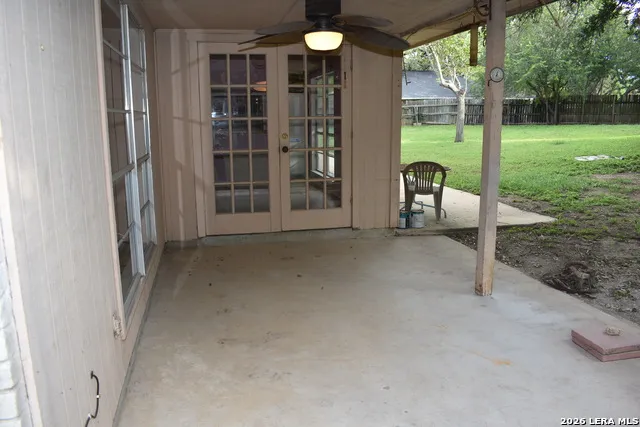 6142 LYNGROVE ST San Antonio, TX 78249