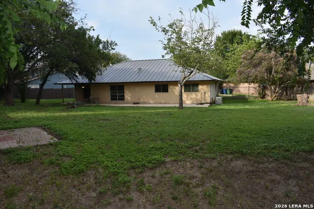 6142 LYNGROVE ST San Antonio, TX 78249
