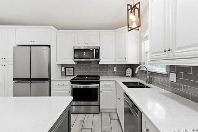 13654 PRINCES KNLS San Antonio, TX 78231