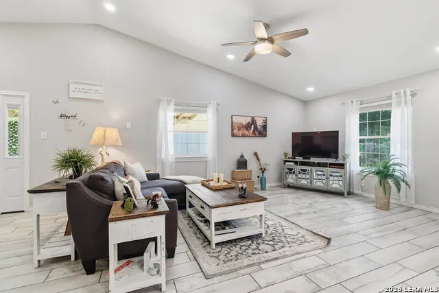 13654 PRINCES KNLS San Antonio, TX 78231