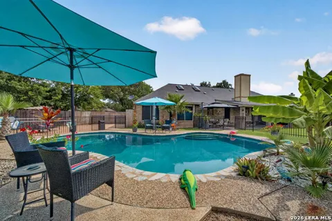 104 Sunnyland